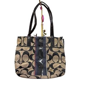 Coach Used Signature C Stylish Black and Tan Tote Bag purse handbag zip closure